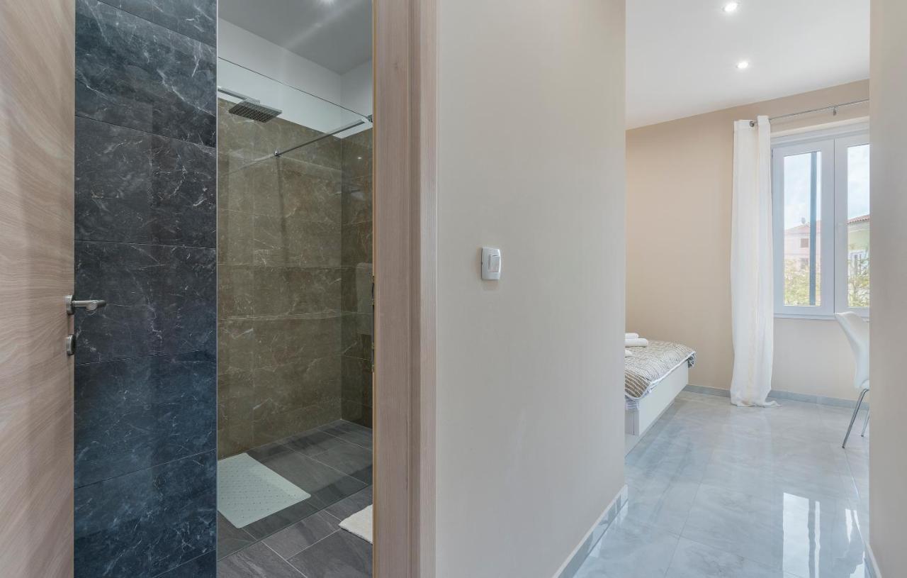 Roberto Rooms โปเรช ภายนอก รูปภาพ